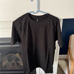 TAILORED ATHLETE BASIC T-SHIRT Medium New Muscle -  Fit T Shirt